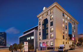 Ramada Encore by Wyndham Istanbul Basin Express